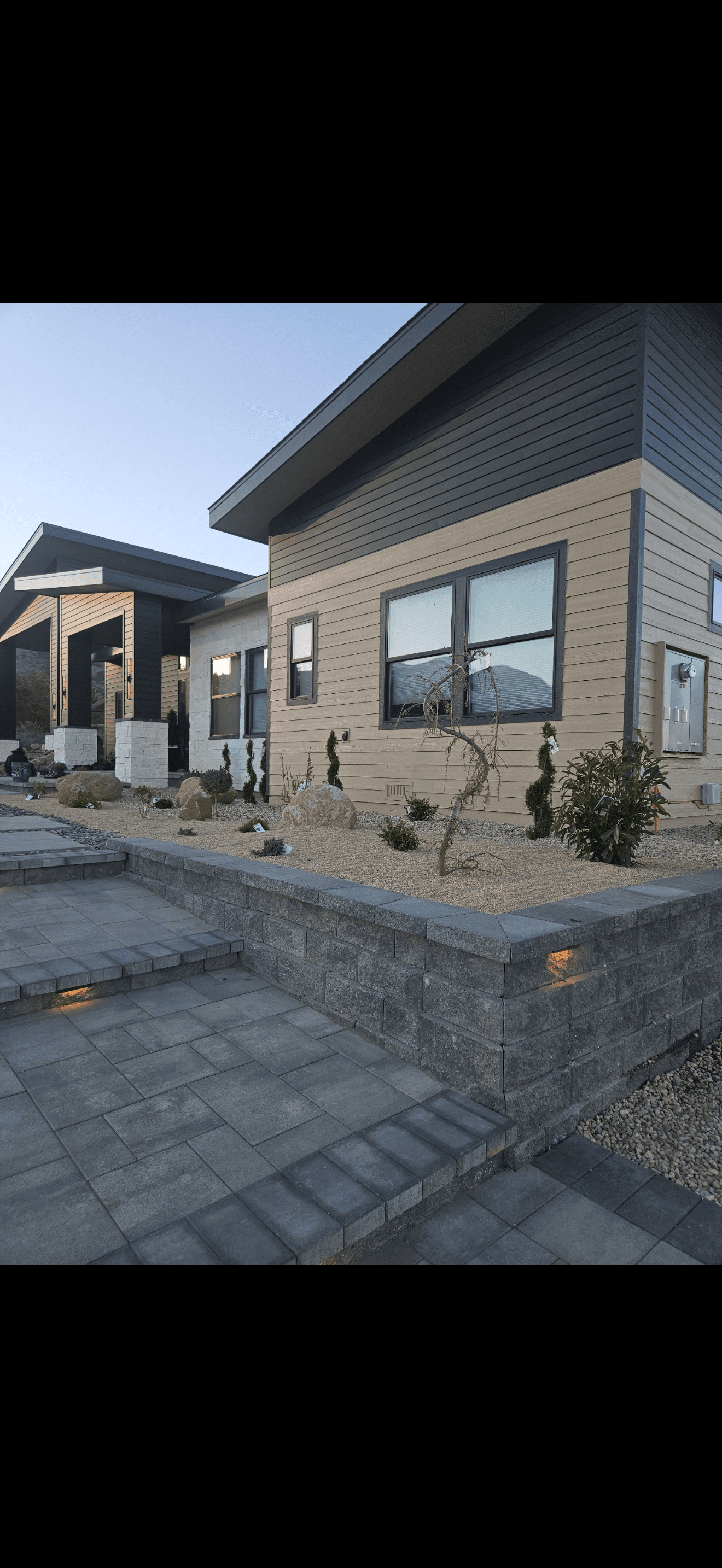 Completed TerraNova paver and hardscape project